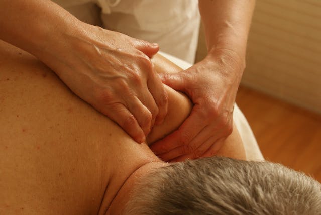 Massagegutschein als Geschenk